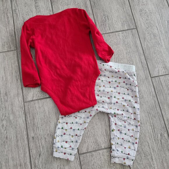🏷 3/$15 or 5/$20 Old Navy Baby “Little Helper” Holiday Outfit Set 6–12 Months - Picture 5 of 6